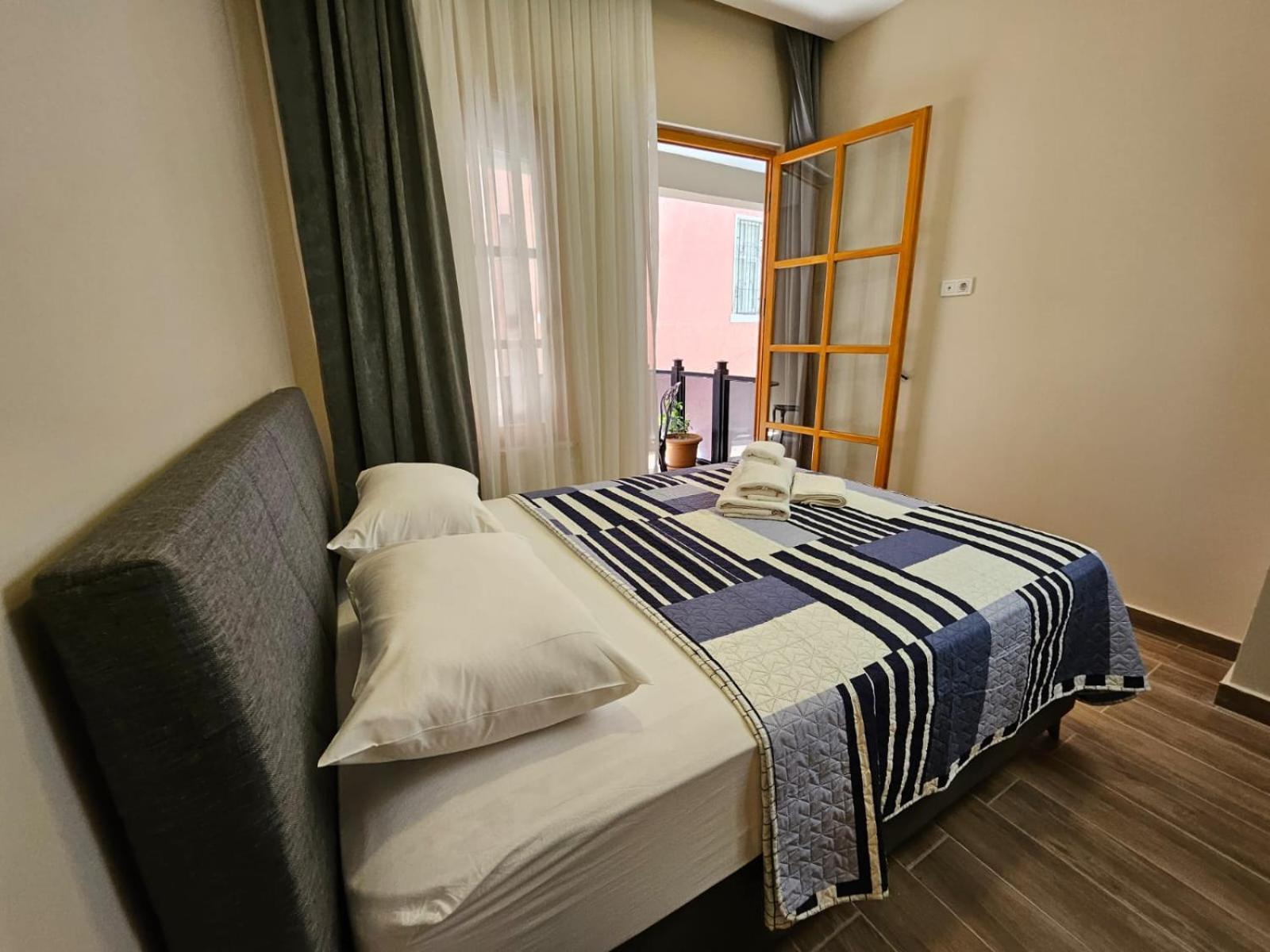 Majestik Hotel Κωνσταντινούπολη Εξωτερικό φωτογραφία